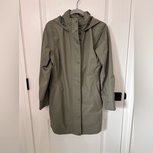 Athleta RainOut Sutro Long Trench